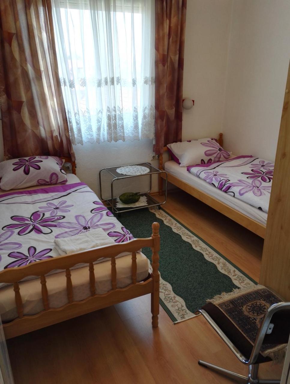 Hotel Prenociste Orhideja Odžak Exterior foto